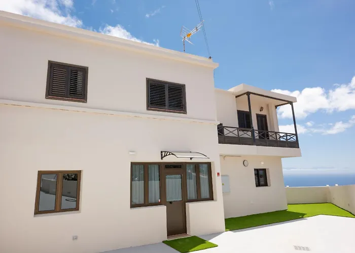 Newly Refurbished * El Rosario (Tenerife)